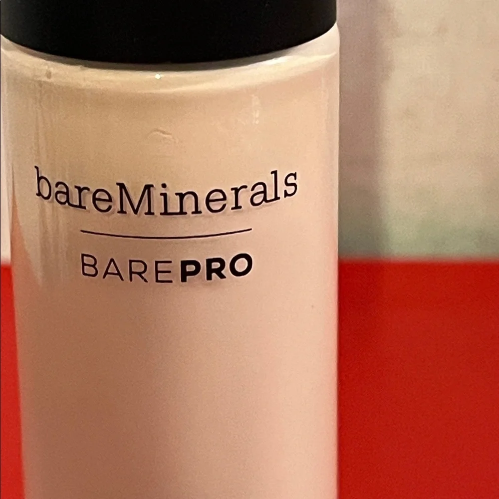 bareMinerals BAREPRO Liquid Foundation - Porcelain 0.5 30ml